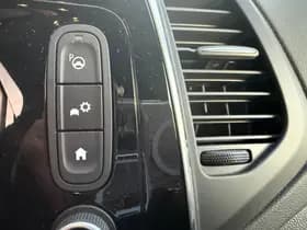 Renault Captur thumbnail 46