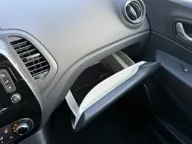Renault Captur thumbnail 56