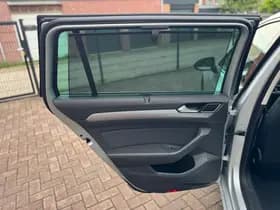 Volkswagen Passat thumbnail 24