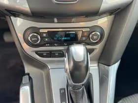Ford Focus thumbnail 18