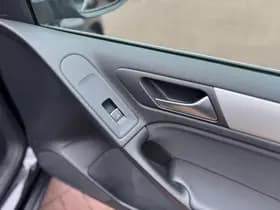 Volkswagen Golf thumbnail 30