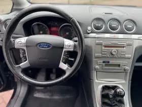 Ford S-Max thumbnail 16
