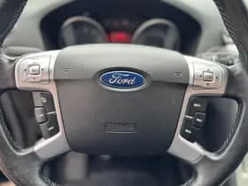 Ford S-Max thumbnail 17