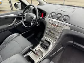 Ford S-Max thumbnail 33