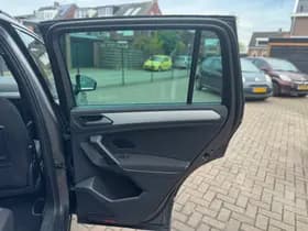 Volkswagen Tiguan thumbnail 32