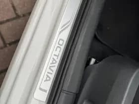 Škoda Octavia thumbnail 23