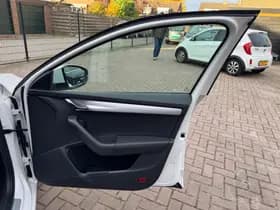 Škoda Octavia thumbnail 32