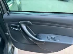 Dacia Duster thumbnail 32