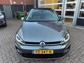 Volkswagen Golf thumbnail 11