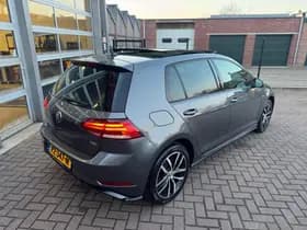Volkswagen Golf thumbnail 5