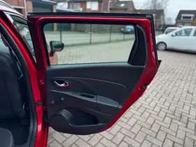 Renault Clio thumbnail 26