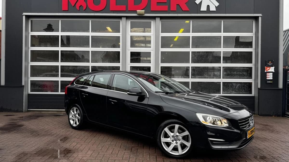 Volvo V60 — foto 1