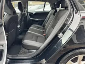 Volvo V60 thumbnail 24