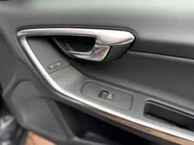 Volvo V60 thumbnail 36