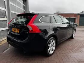 Volvo V60 thumbnail 5