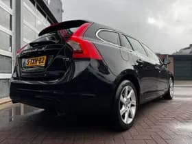 Volvo V60 thumbnail 6