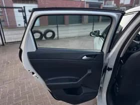 Volkswagen Polo thumbnail 22