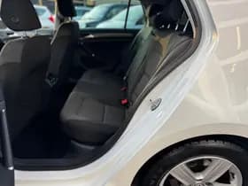 Volkswagen Golf thumbnail 19