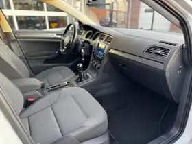 Volkswagen Golf thumbnail 29
