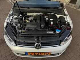 Volkswagen Golf thumbnail 33