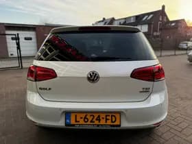 Volkswagen Golf thumbnail 5
