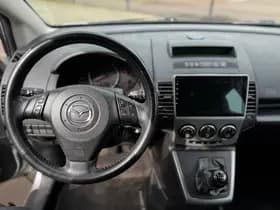 Mazda 5 thumbnail 12