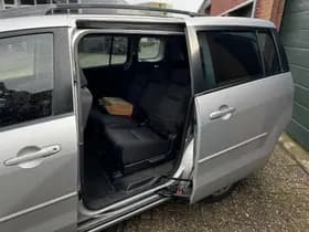 Mazda 5 thumbnail 16