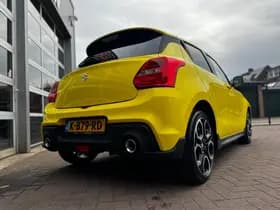 Suzuki Swift thumbnail 6