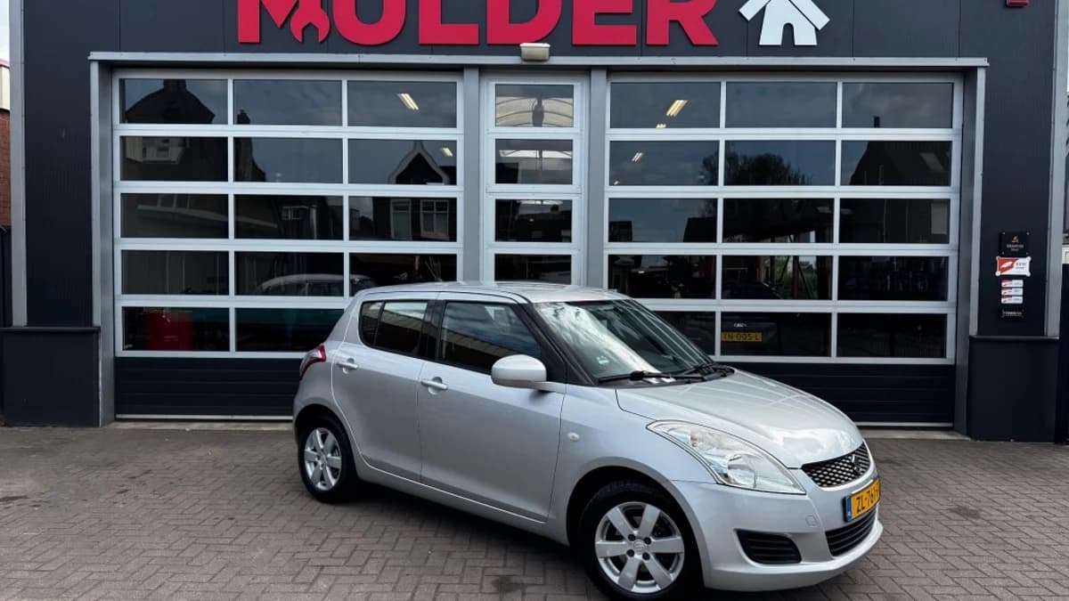 Suzuki Swift — foto 1