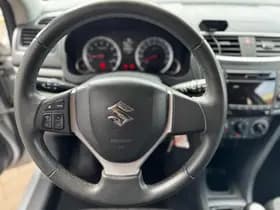Suzuki Swift thumbnail 17