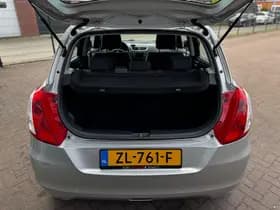 Suzuki Swift thumbnail 26