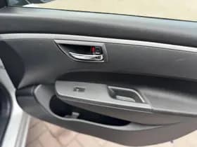 Suzuki Swift thumbnail 33