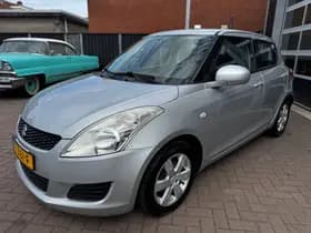 Suzuki Swift thumbnail 9