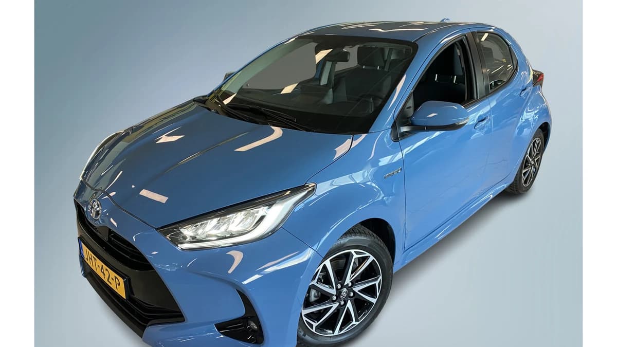 Toyota Yaris 1.5 Hybrid Dynamic — foto 1