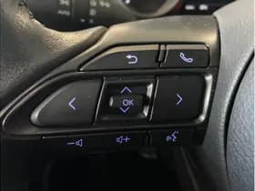Toyota Yaris 1.5 Hybrid Dynamic thumbnail 21