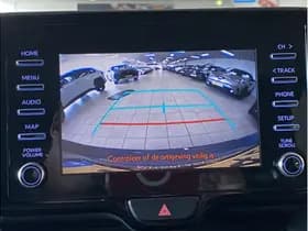 Toyota Yaris 1.5 Hybrid Dynamic thumbnail 26