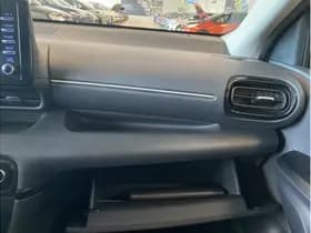 Toyota Yaris 1.5 Hybrid Dynamic thumbnail 33