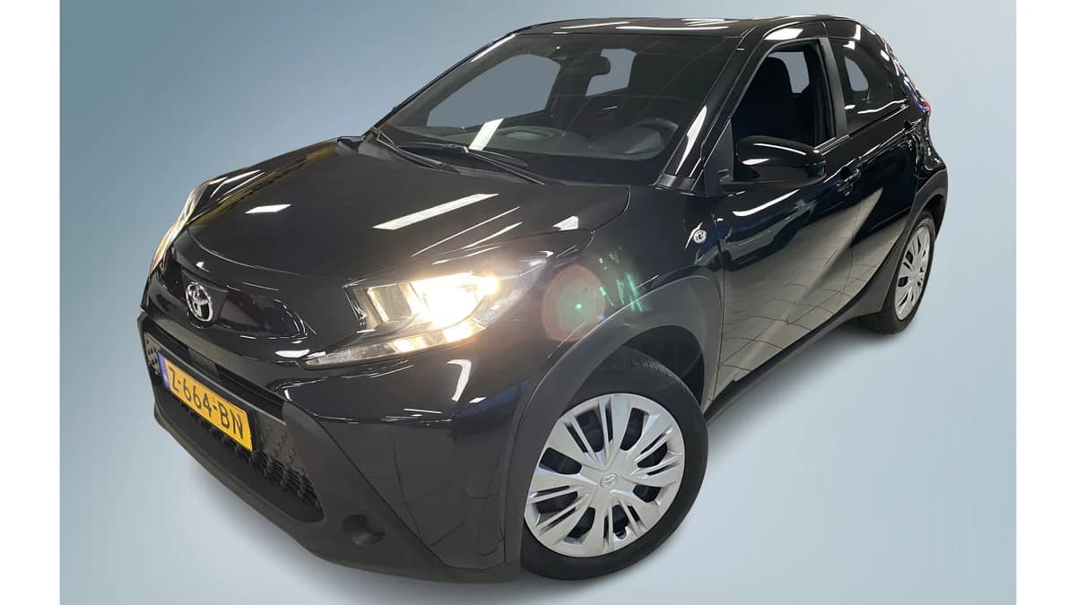 Toyota Aygo X 1.0 Vvt-I Mt Play — foto 1