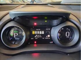 Toyota Yaris 1.5 Hybrid Gr Sport thumbnail 25