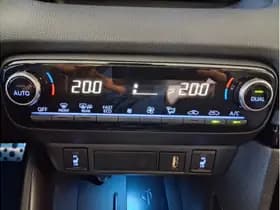 Toyota Yaris 1.5 Hybrid Gr Sport thumbnail 31