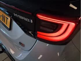 Toyota Yaris 1.5 Hybrid Gr Sport thumbnail 7