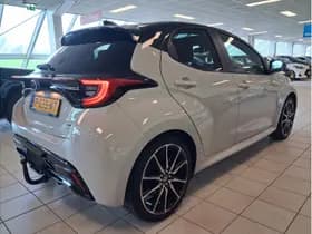 Toyota Yaris 1.5 Hybrid Gr Sport thumbnail 8