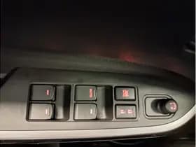 Suzuki Vitara 1.4 Boosterjet Select Smart Hybrid thumbnail 33