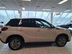 Suzuki Vitara 1.4 Boosterjet Select Smart Hybrid thumbnail 9