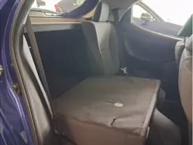 Toyota Yaris 1.5 Hybrid Dynamic thumbnail 17