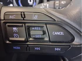 Toyota Yaris 1.5 Hybrid Dynamic thumbnail 21