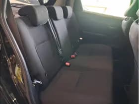Toyota Yaris thumbnail 14
