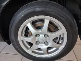 Toyota Yaris thumbnail 30