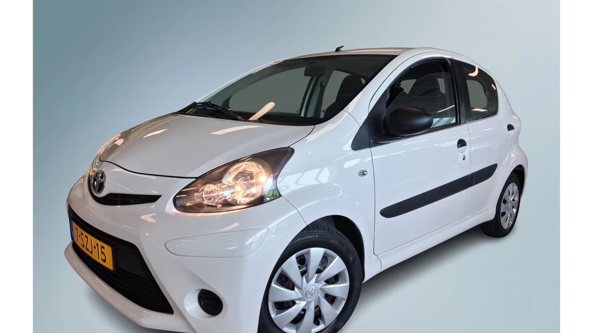 Toyota Aygo 1.0 Vvt-I Now — foto 1