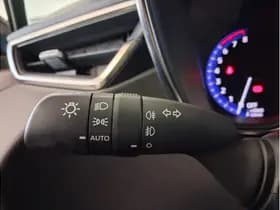 Toyota Corolla thumbnail 23